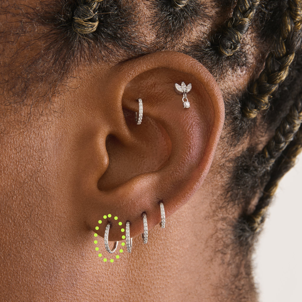 8mm Pave Clicker