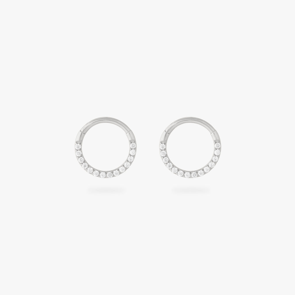 8mm Front Set Pave Clicker