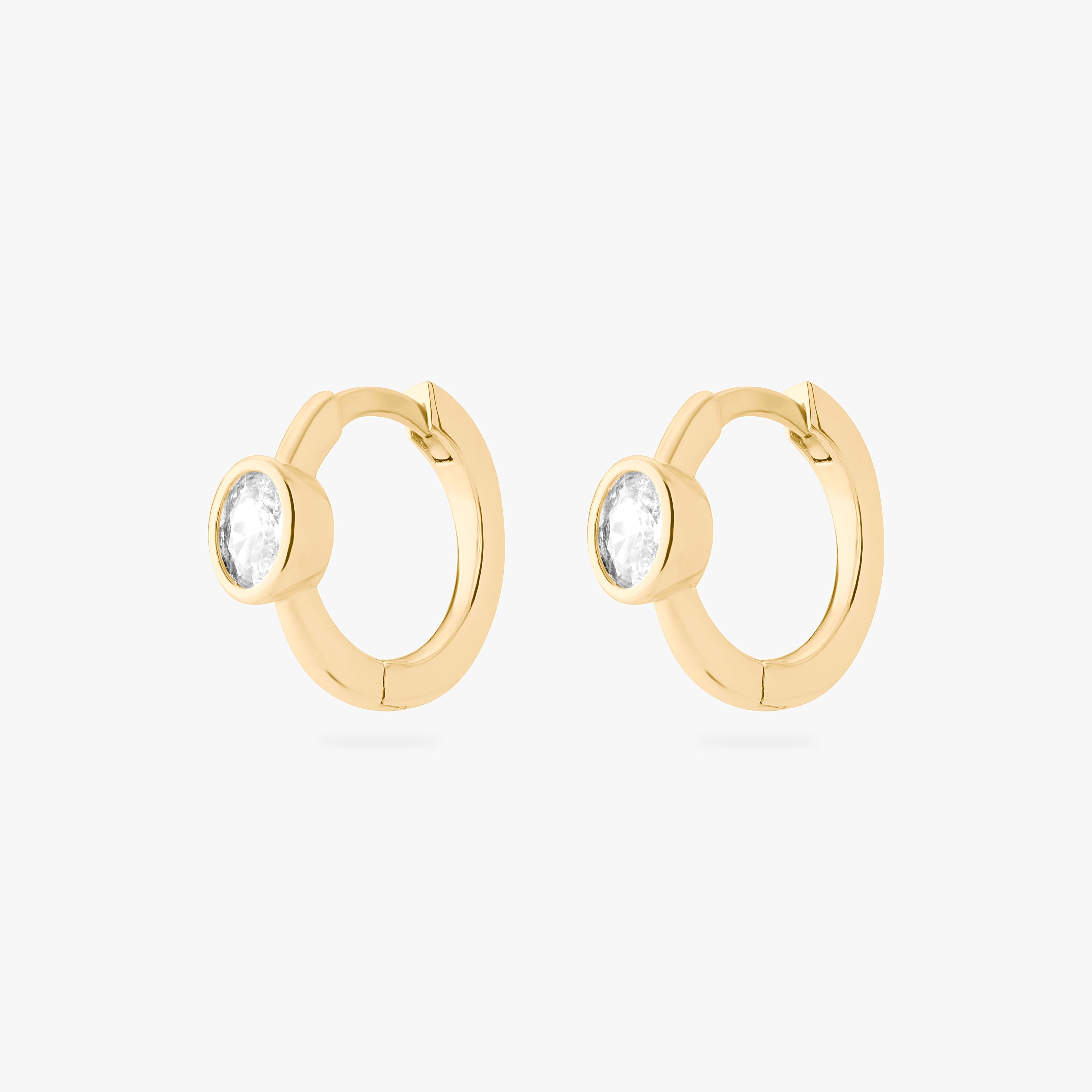 Oval Bezel Huggie